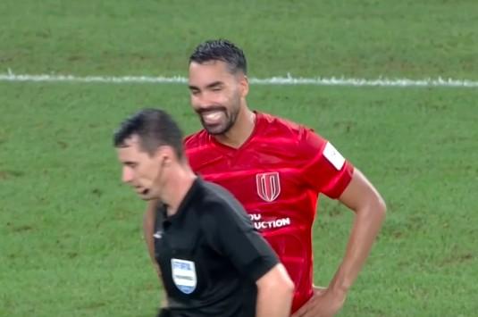 生于, 非国际级, 从这个角度 生于, 非国际级, 从这个角度