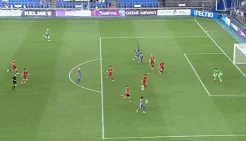 英联赛第一, 冲顶被蹇韬