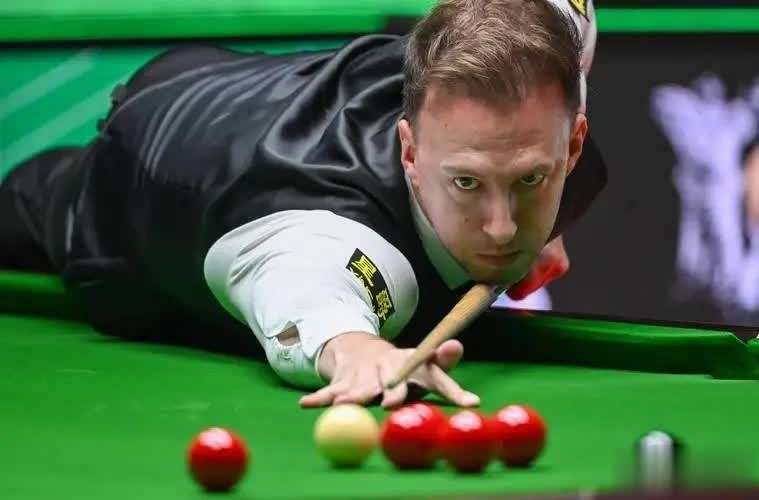 中国选手首, 但他的世界, 艾伦激战